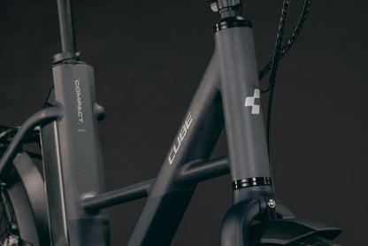 CUBE Compact Hybrid Deluxe 540 nightsky´n´grey.