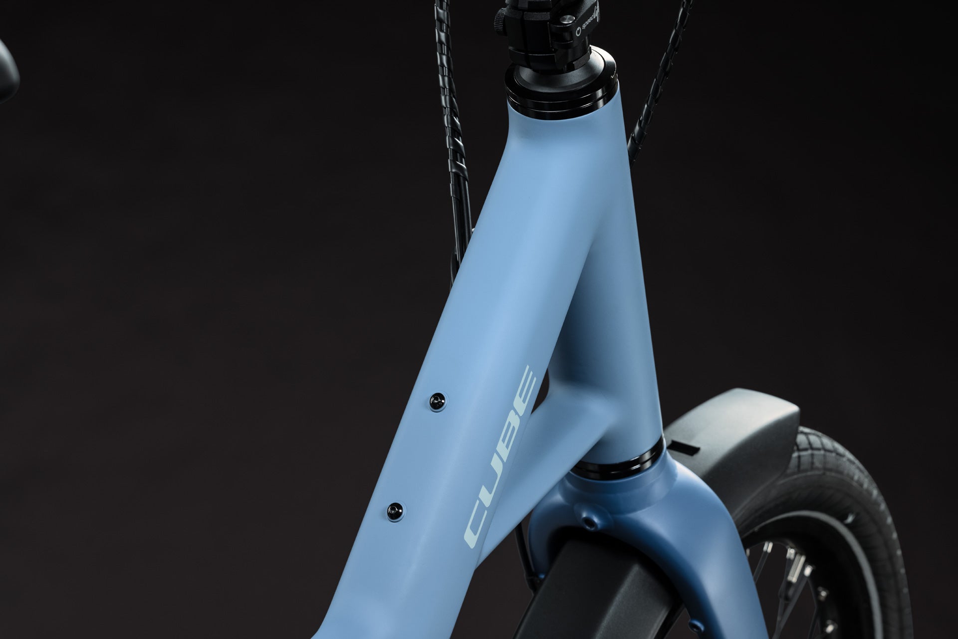 CUBE Compact Hybrid 540 thistleblue´n´blue, kompaktes E-Bike mit stilvollem Rahmen