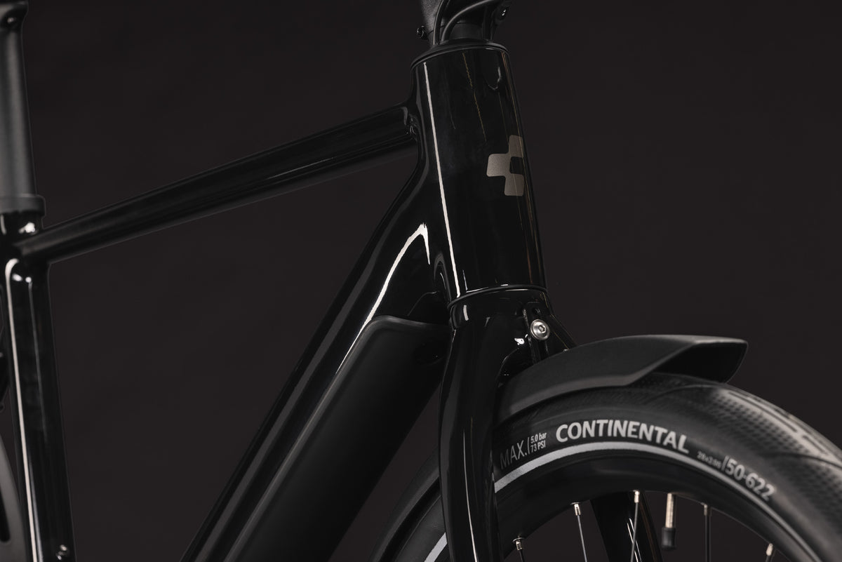 CUBE Editor Hybrid ONE 360 FE black´n´irongrey E-Bike im Detail, schwarzer Rahmen