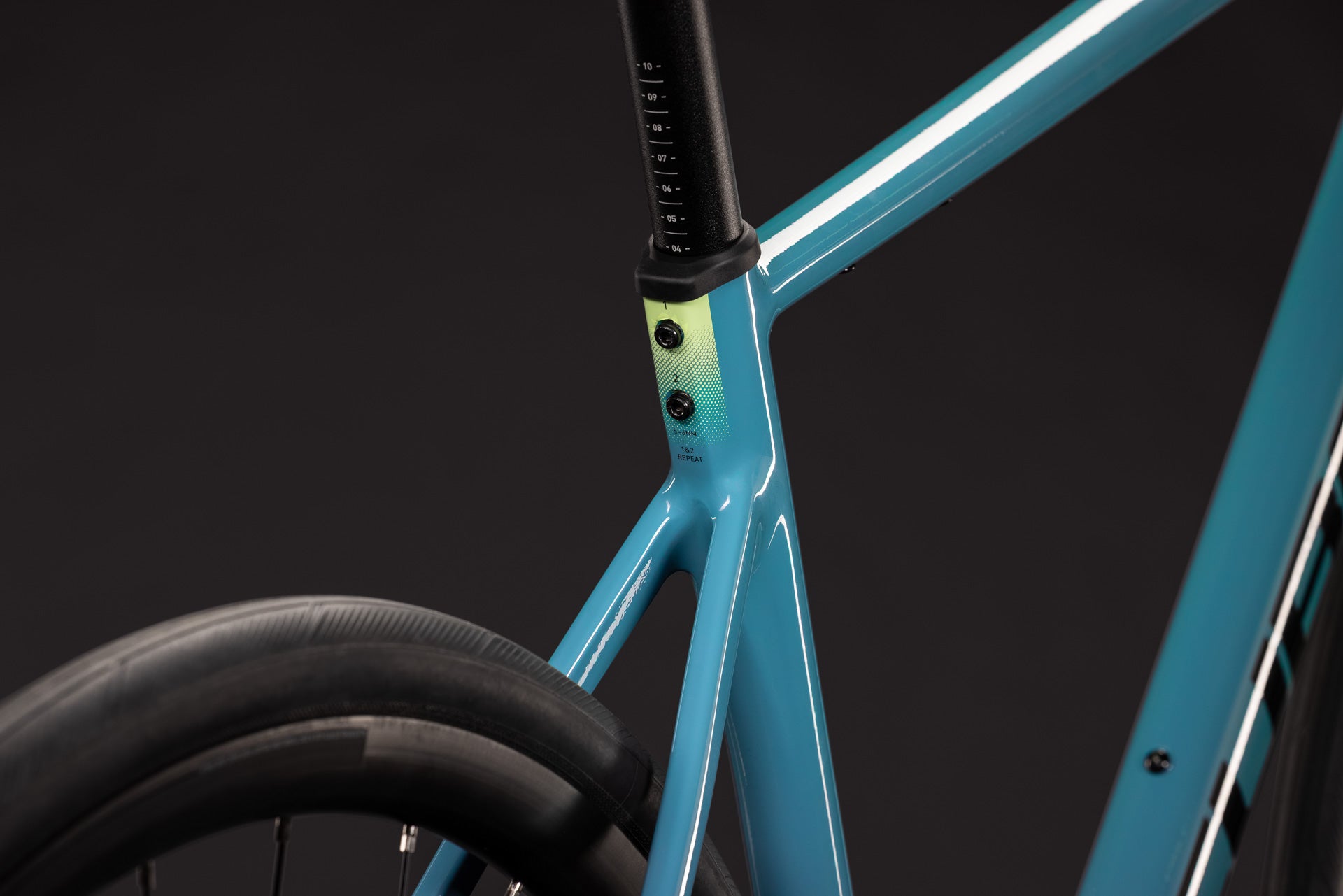 CUBE Attain Pro surfblue´n´black.