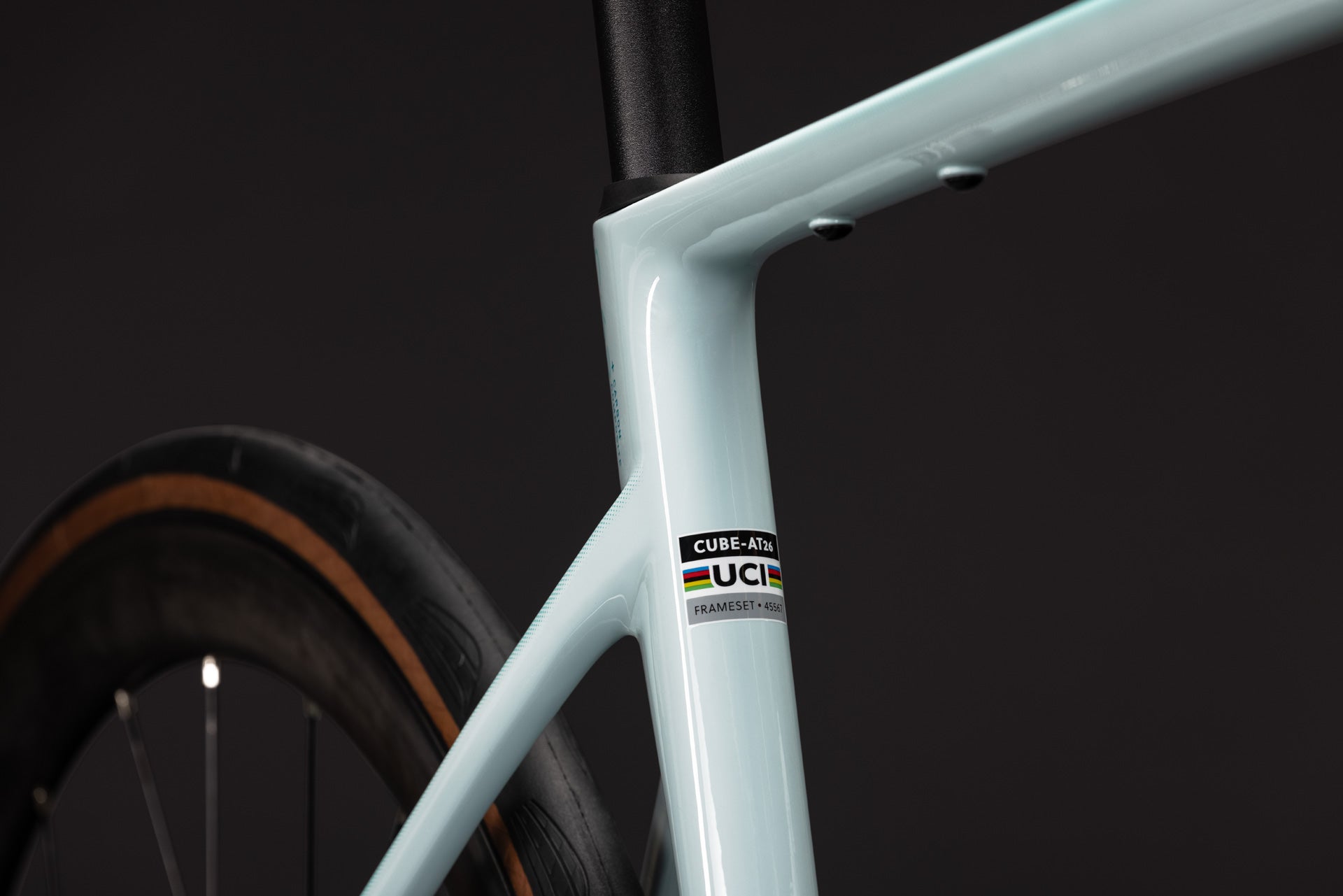 CUBE Attain C:62 Race frostymint´n´mint.