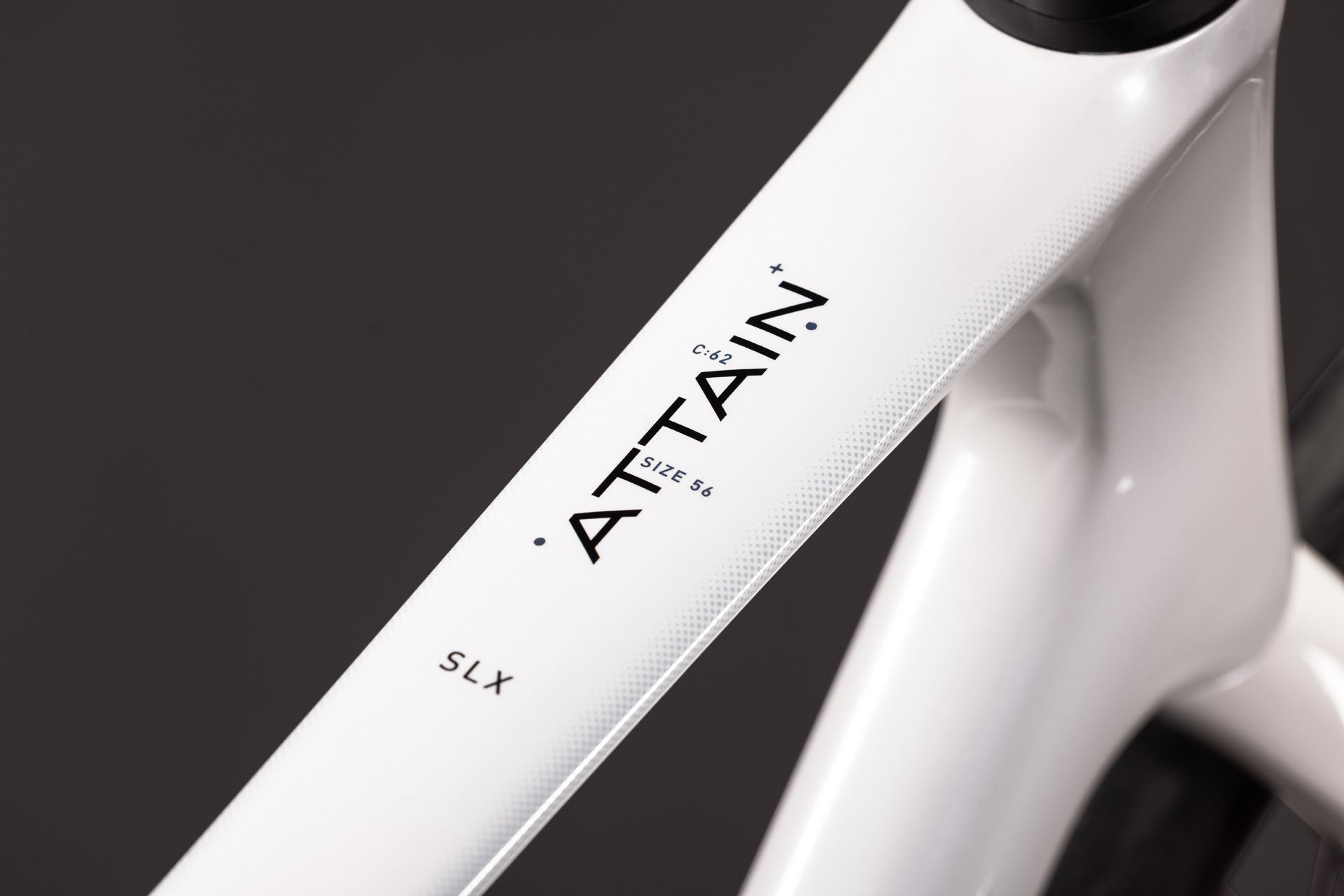 CUBE Attain C:62 SLX metallicwhite´n´black.