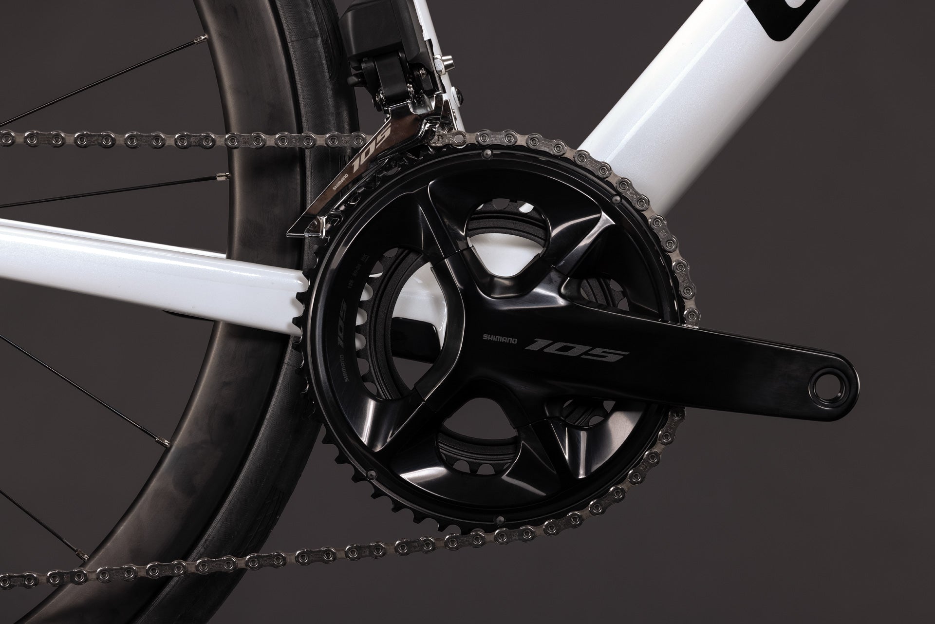 CUBE Attain C:62 SLX metallicwhite´n´black.