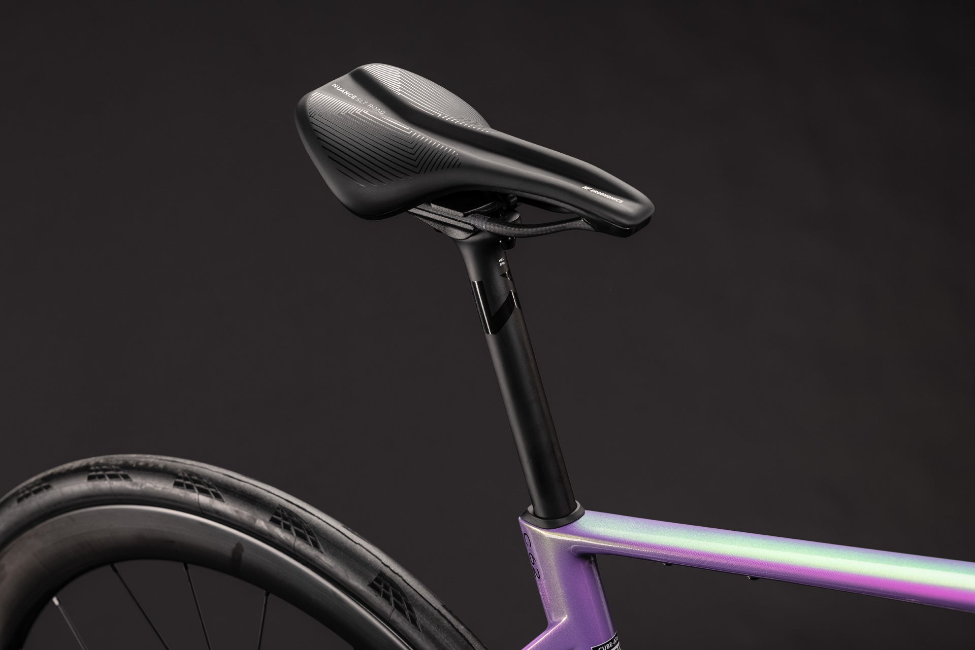 CUBE Attain C:62 SLT cosmicpurple´n´black.
