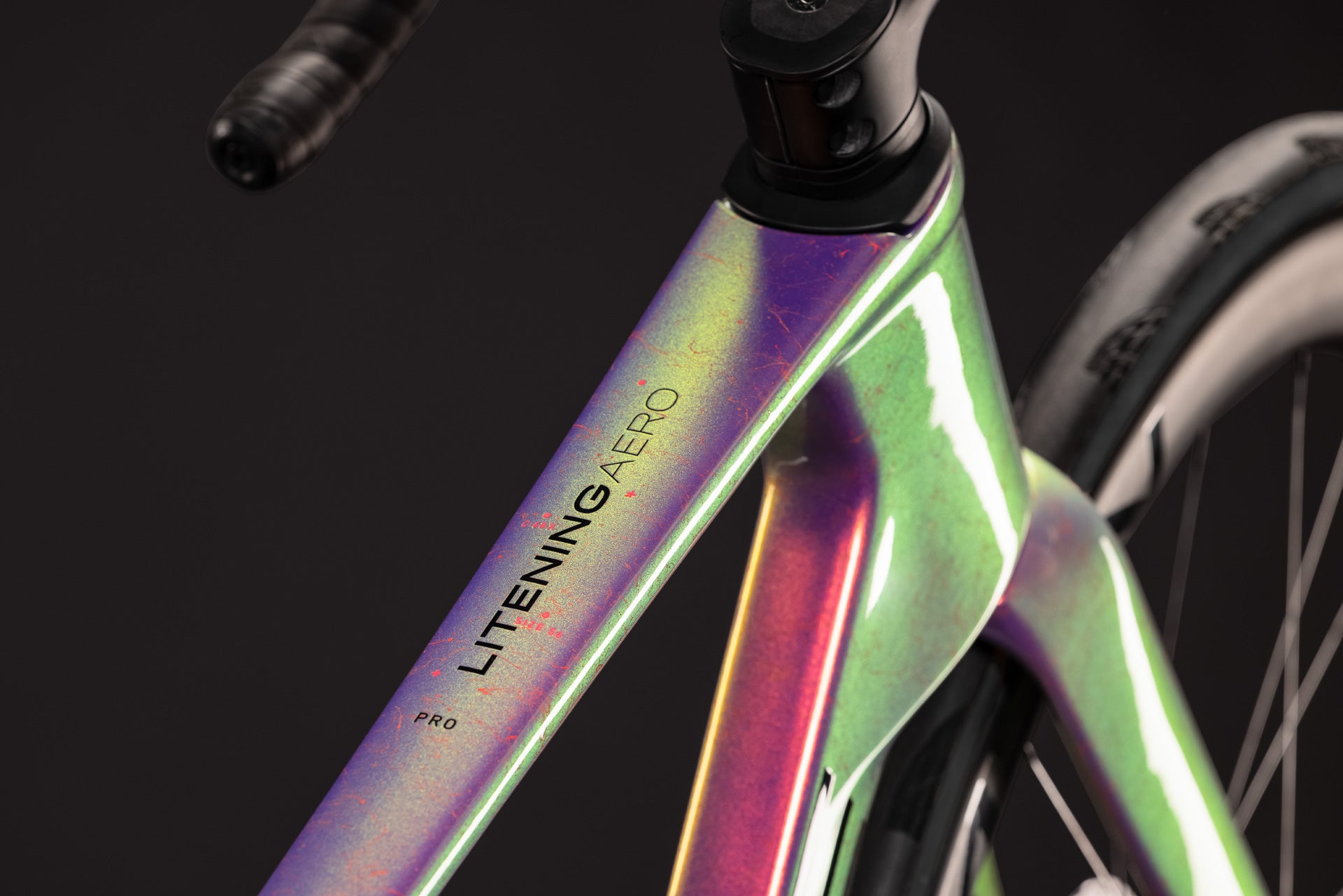 CUBE Litening AERO C:68X Pro beamfibre´n´black.