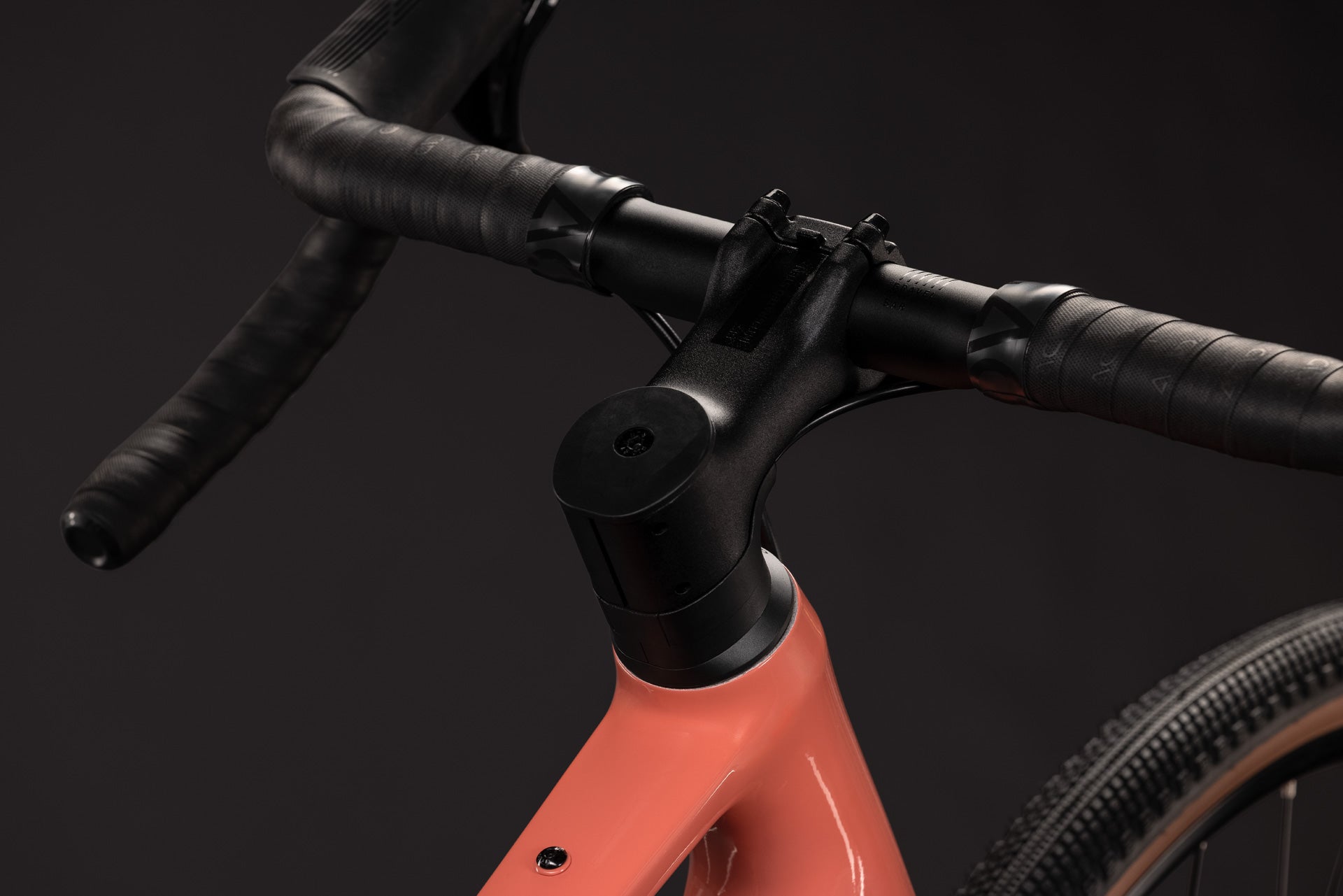 CUBE Nuroad ONE spicypapaya´n´black – Cockpit mit Lenker, Vorbau und Steuerrohr