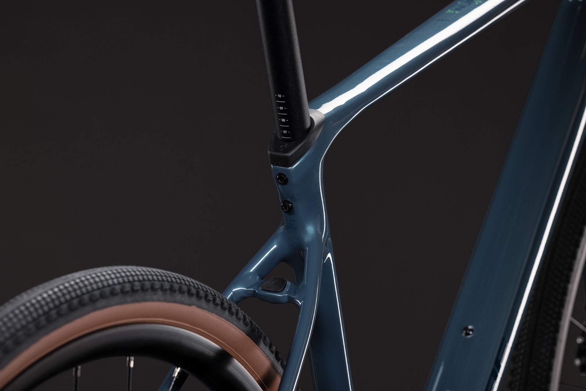 CUBE Nuroad Pro taiga´n´blue.