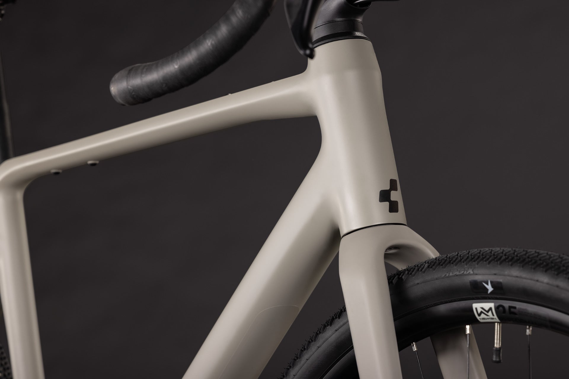 CUBE Nuroad EX oatgrey´n´black.