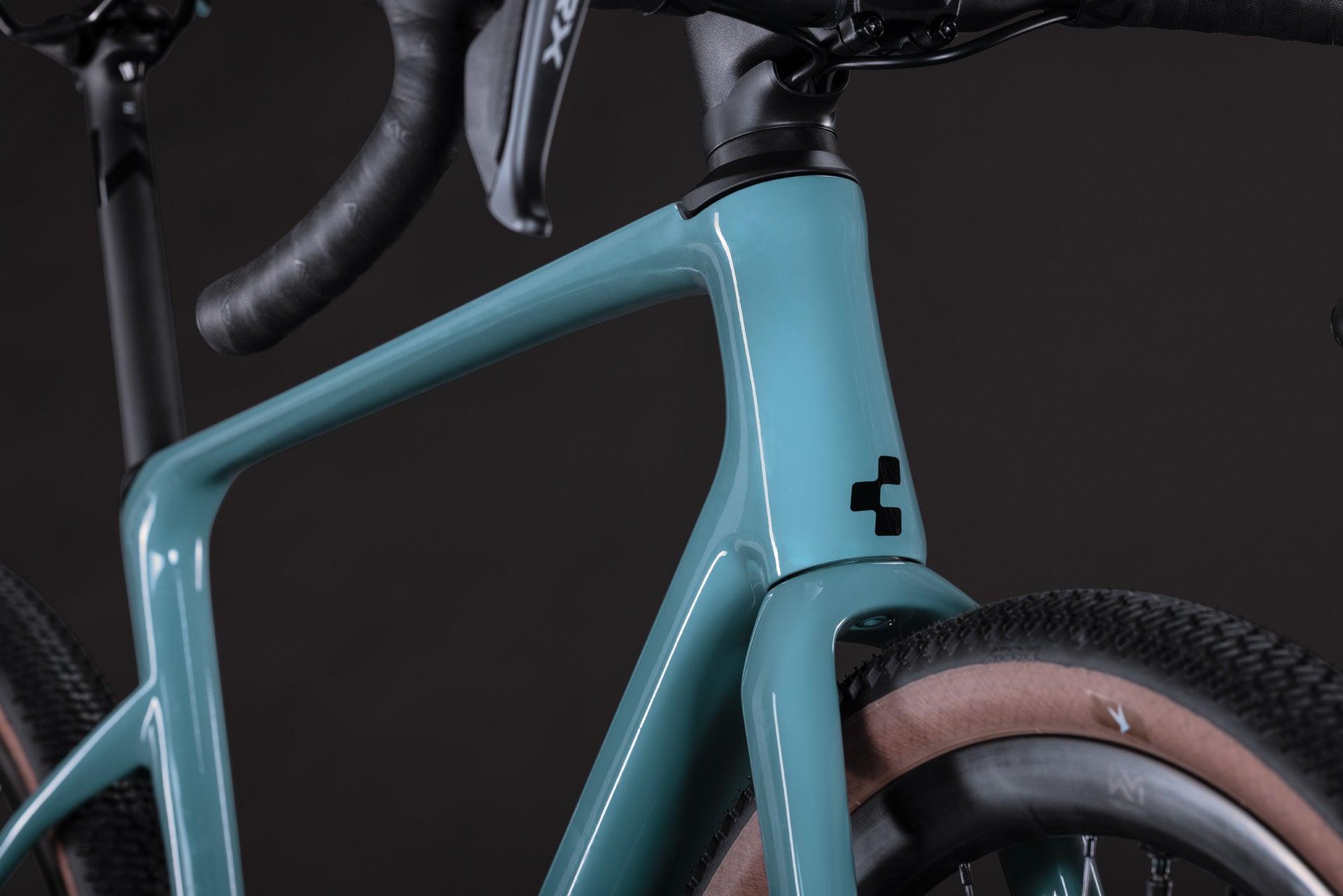 CUBE Nuroad C:62 EX surfblue´n´black.