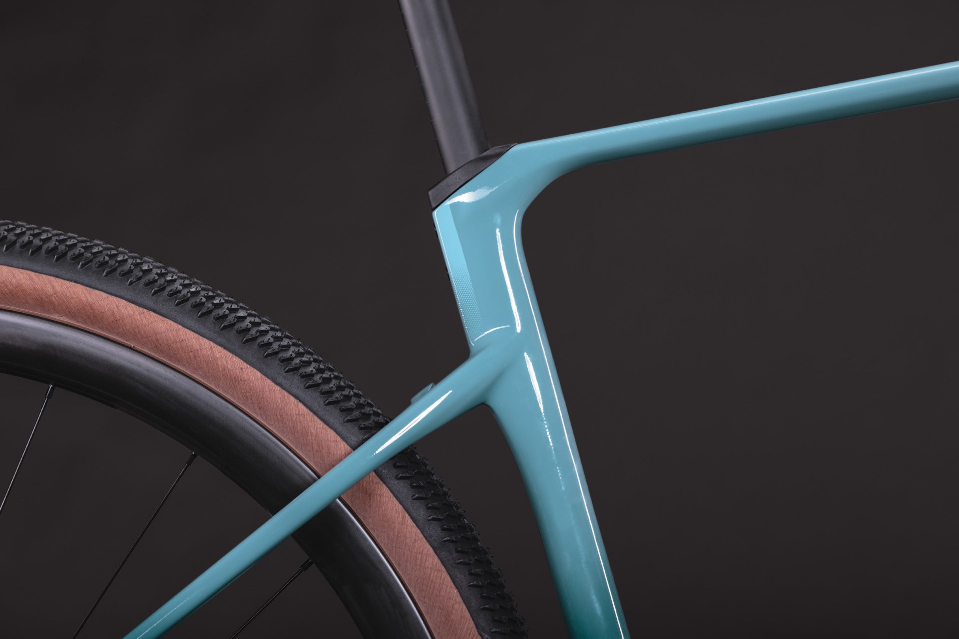 CUBE Nuroad C:62 EX surfblue´n´black.
