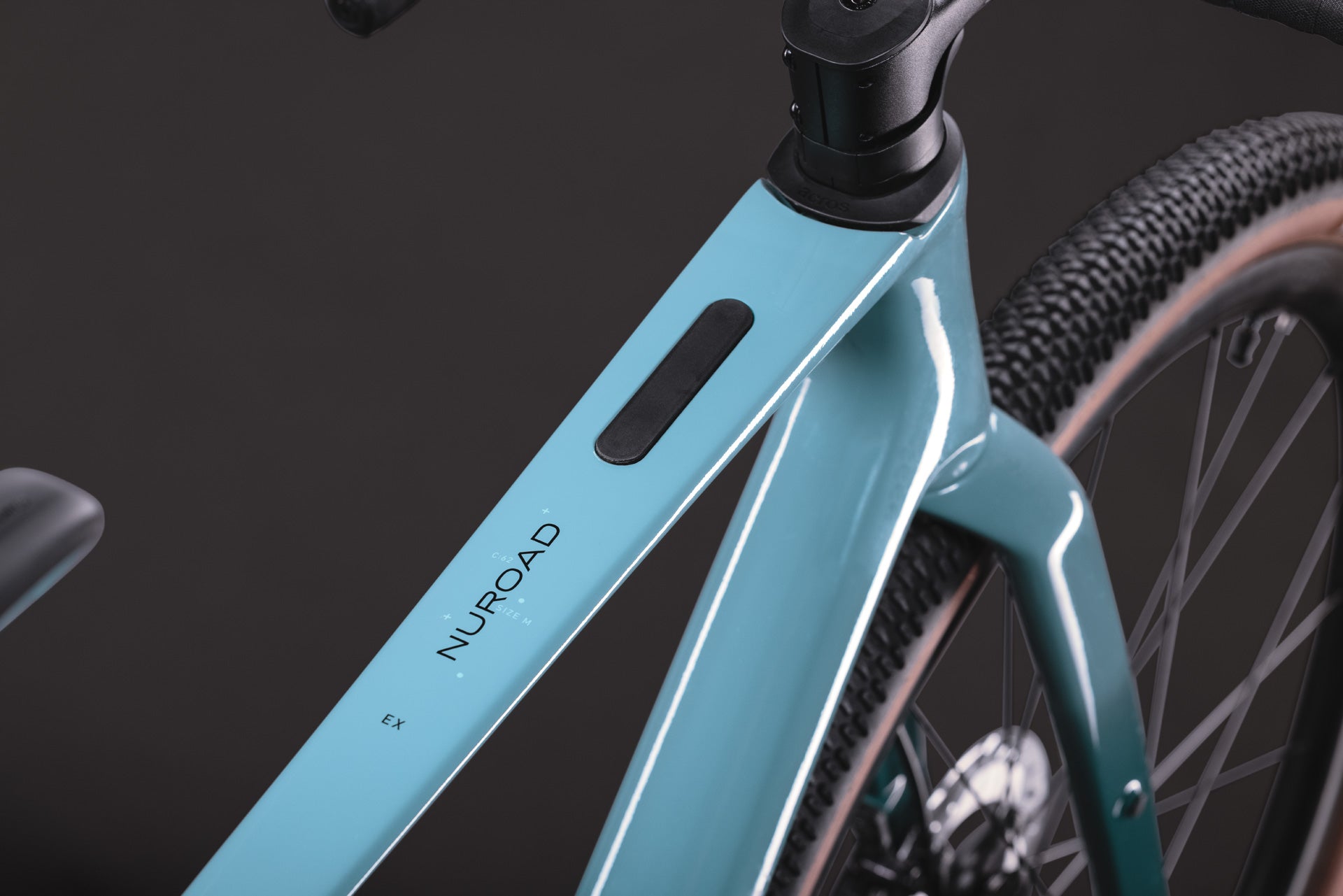 CUBE Nuroad C:62 EX surfblue´n´black.