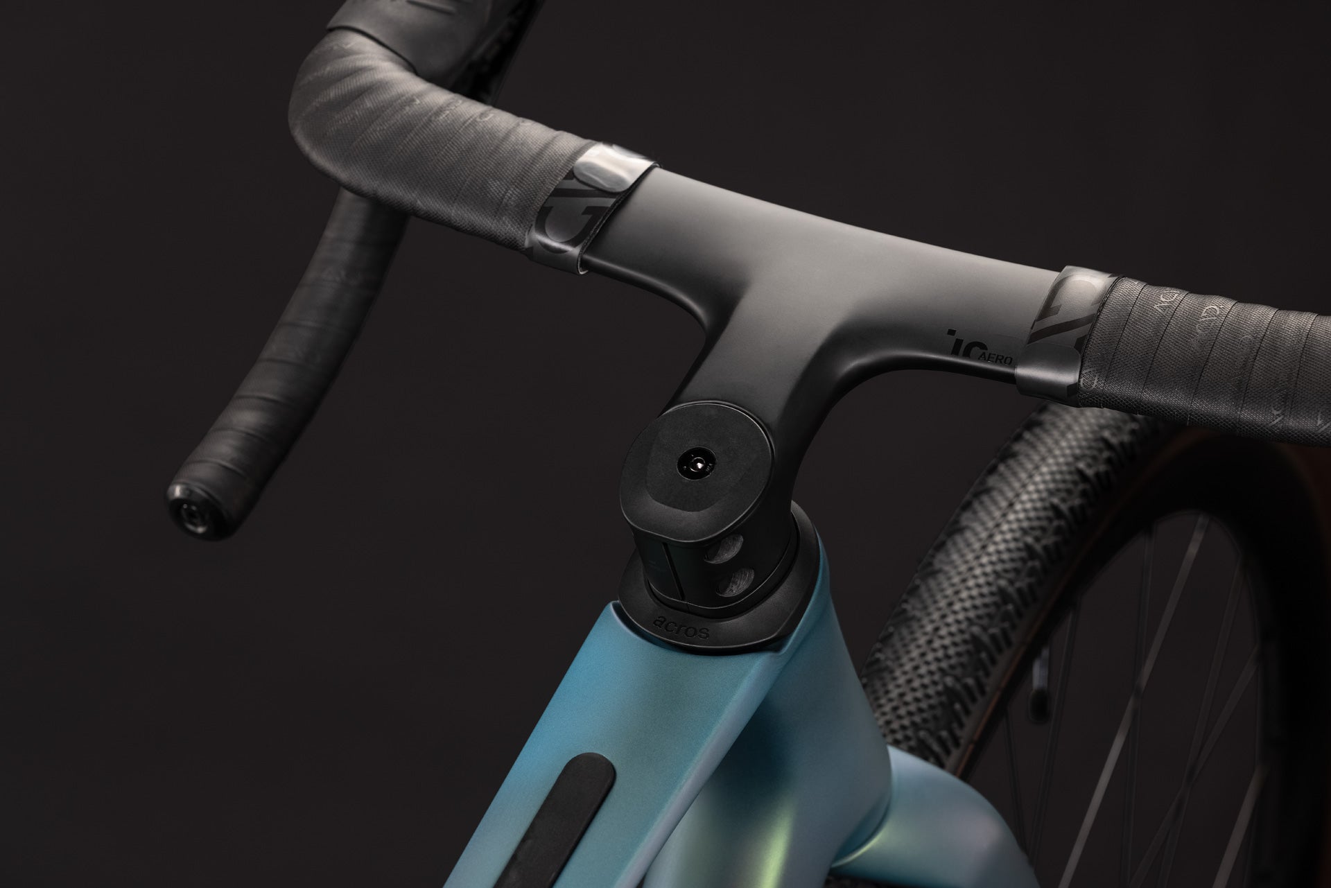 CUBE Nuroad C:62 Race jungali´n´black.