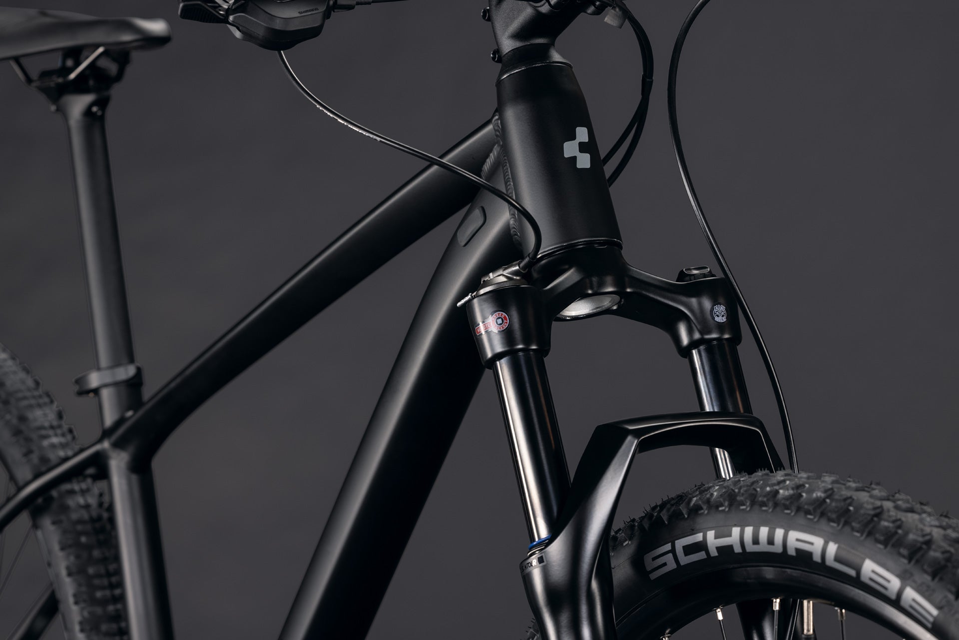 CUBE Aim SLT soot´n´black.