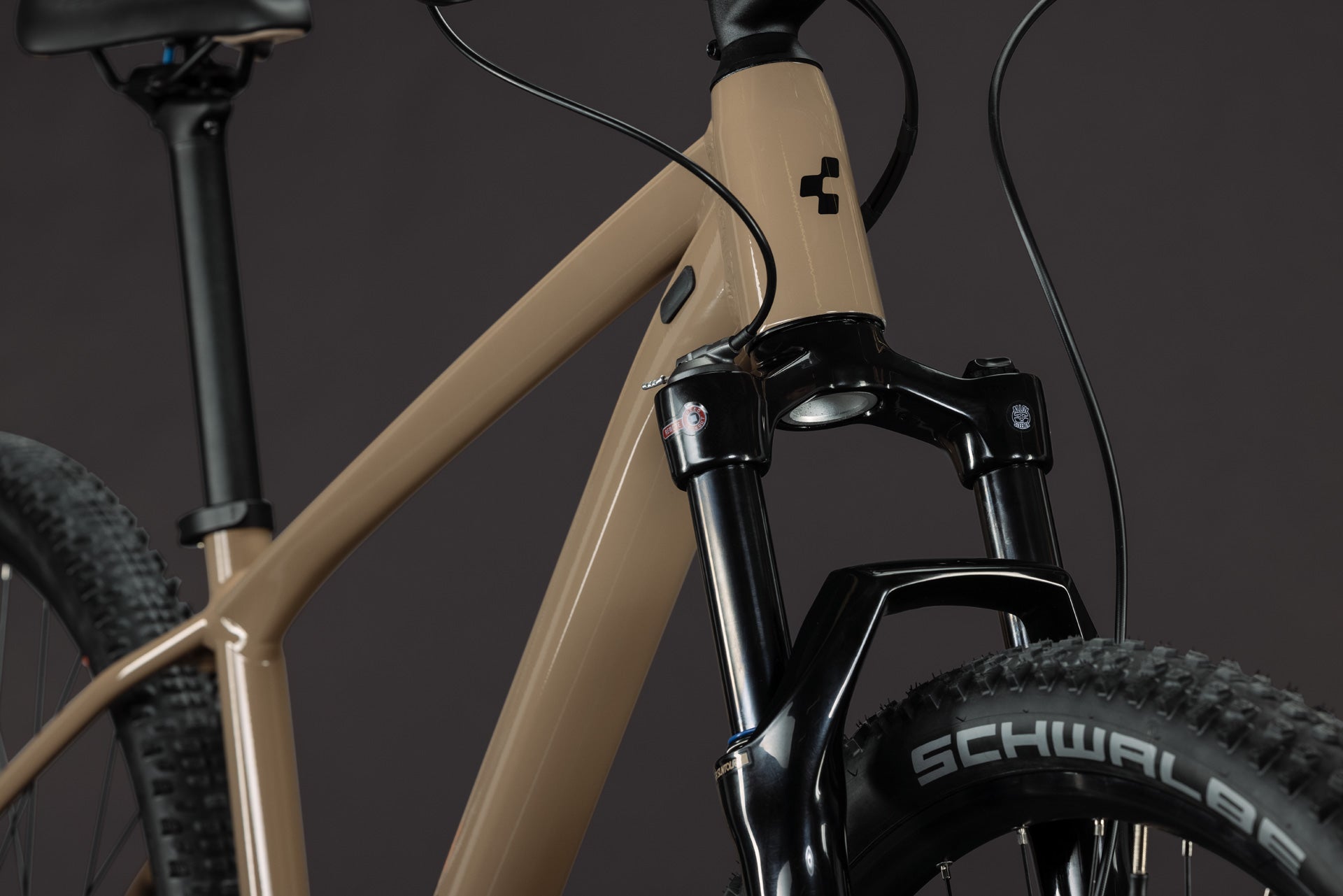 CUBE Aim SLT cappuccino´n´black.