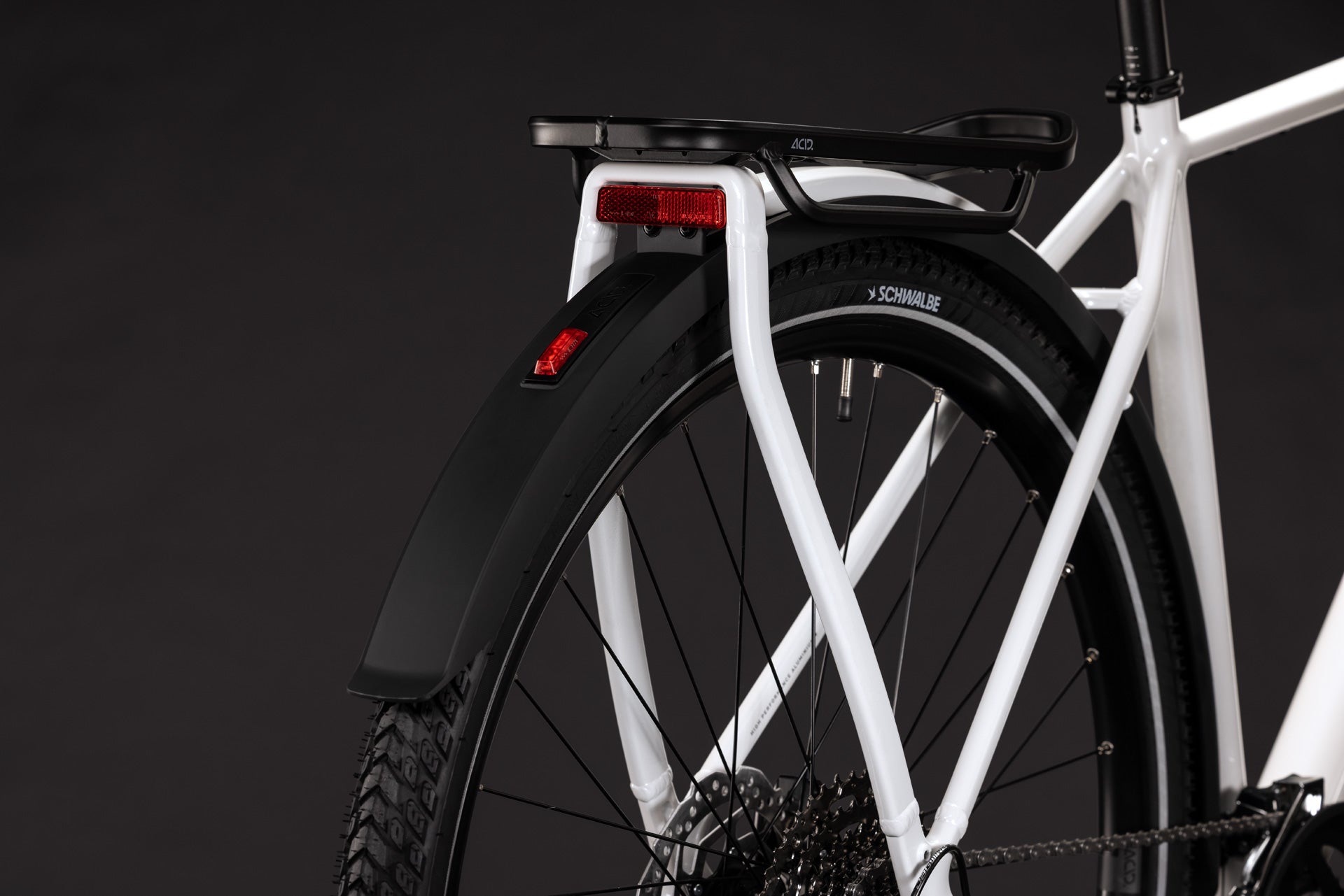CUBE Kathmandu Pro metallicwhite´n´chrome.