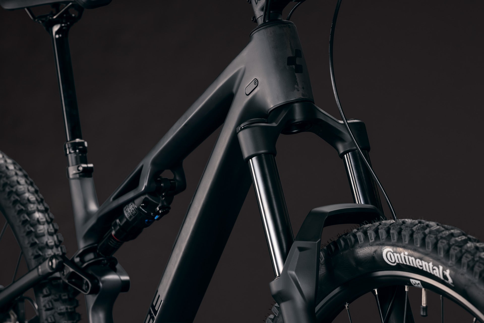CUBE Stereo HPC RACE carbon´n´black Fully-Mountainbike, Rahmen und Federgabel im Detail