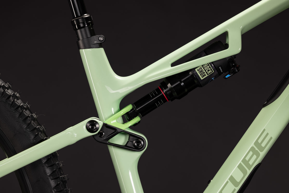 CUBE Stereo HPC Race in Lindgreen mit Hinterbaudämpfer und RockShox-Federung