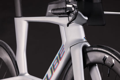 CUBE Aerium C:68X SLX spaceship´n´cmyk.