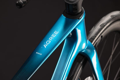 CUBE Agree C:62 Race chromeblue´n´liquidblue.