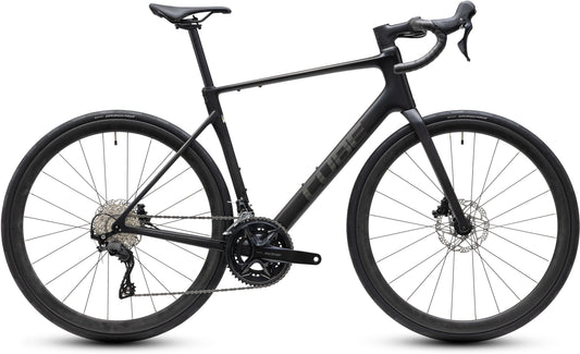 CUBE Attain C:62 Race carbon´n´coalchrome.