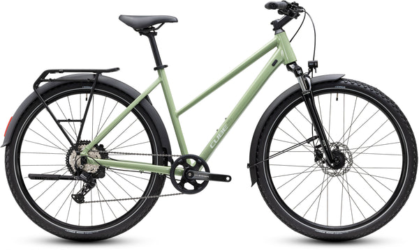 CUBE Nature ONE FE in almondgreen´green, Trekkingrad mit Gepäckträger und Schutzblechen