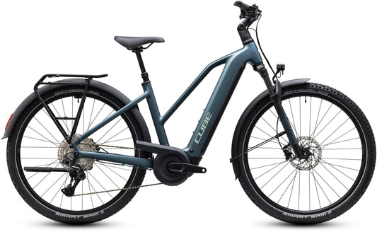 CUBE Nuride Hybrid Pro 800 E-Bike in deepteal´n´blue mit Gepäckträger und Federgabel