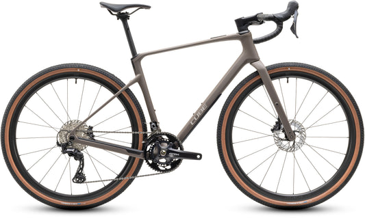 CUBE Nuroad C:62 Pro cedar´n´stone Gravelbike mit Carbonrahmen und Scheibenbremsen