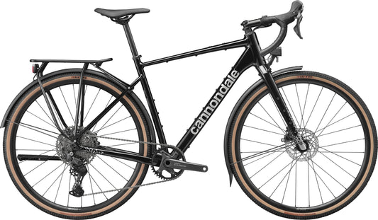 Cannondale Topstone CAAD EQ black Gravelbike mit Schutzblechen und Gepäckträger