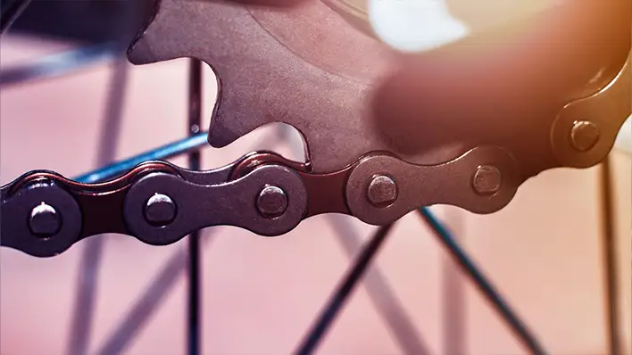 Warum und wann sollte man die Fahrradkette wechseln? | Ivan Kameniaka @Getty Images