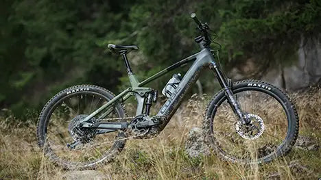 Aufgeräumtes und integriertes Design beim CUBE Stereo Hybrid