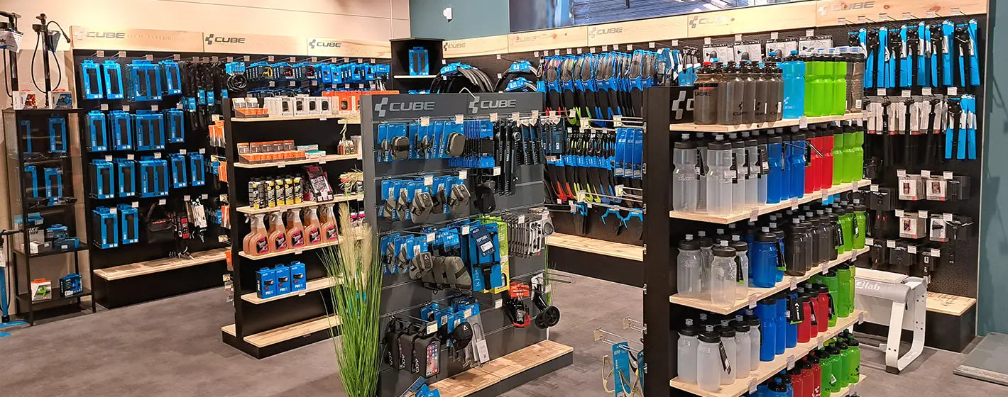 Teile und Zubehör im CUBE Store-Hamburg-Altona