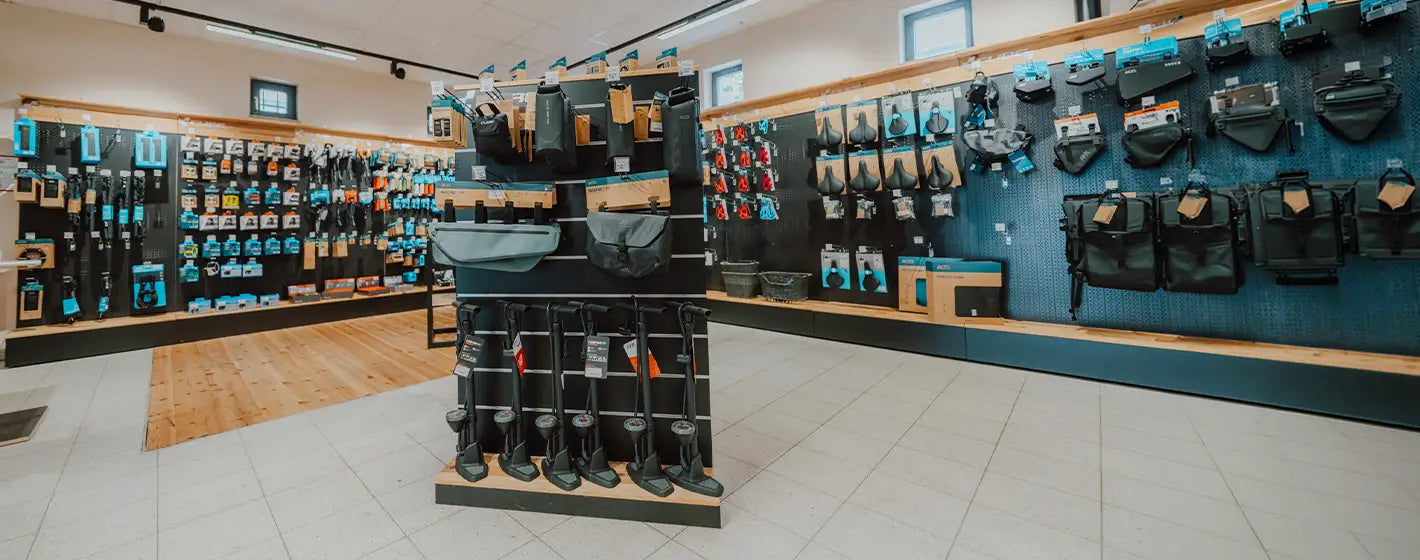 Fahrradzubehör & Teile im CUBE Store Potsdam