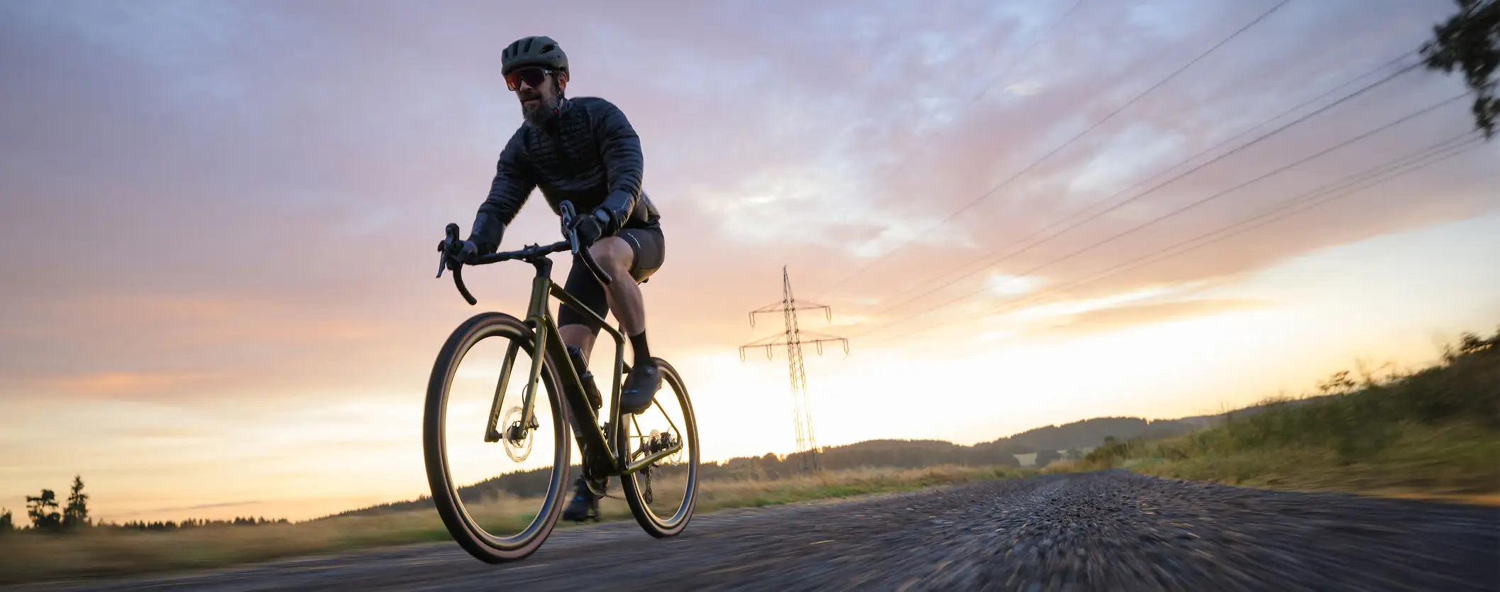 Sportliche CUBE Gravelbikes – Angesagte Räder für Abenteuer  bei BIKE Market