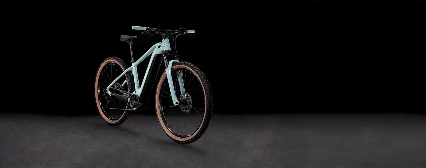 CUBE Reaction Hybrid kaufen - Das E-Mountainbike mit Fahrtkomfort bei BIKE Market