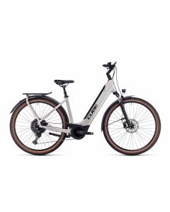 Cube Touring Hybrid Pro 625