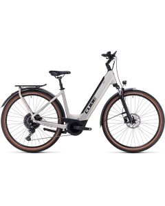 Cube Touring Hybrid Pro 625